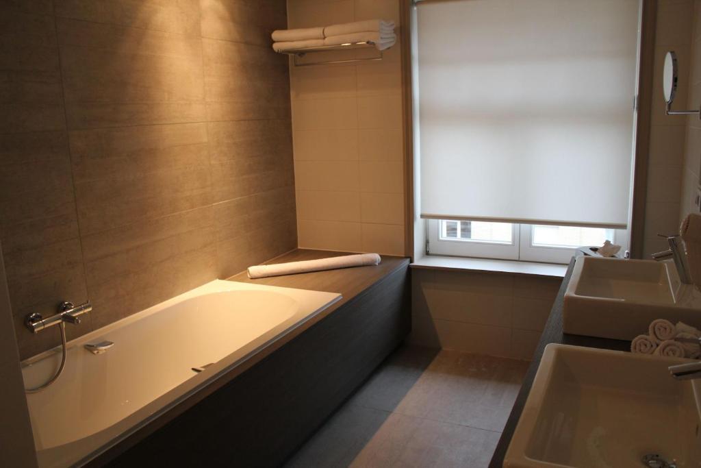 Hotel Astel De Haan Quarto foto